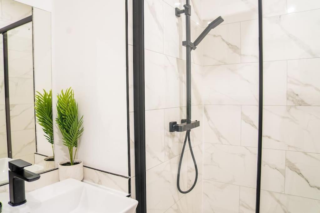 Five Star Boutique Studio Flat In Londres Exterior foto